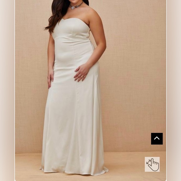 torrid Dresses & Skirts - Torrid Cream Strapless Wedding Dress